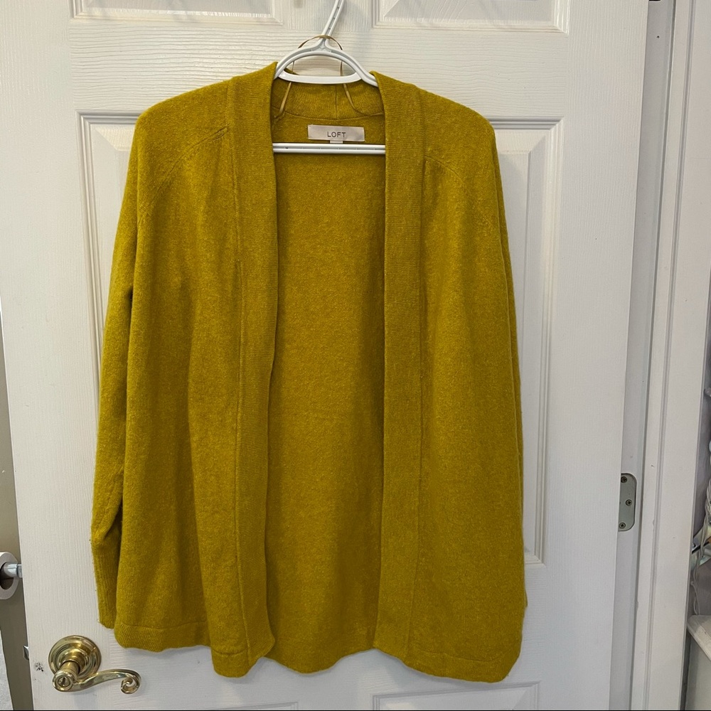 Loft cardigan